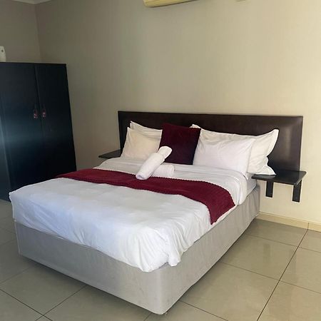 Ethithiya Boutique Guesthouse Windhoek Eksteriør billede