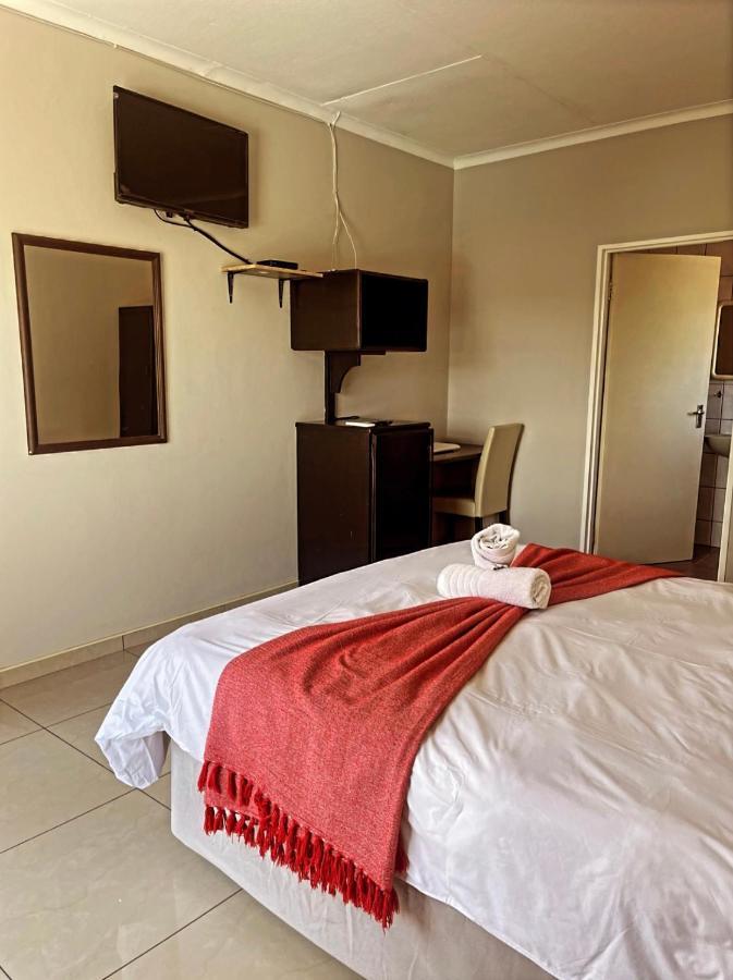 Ethithiya Boutique Guesthouse Windhoek Eksteriør billede