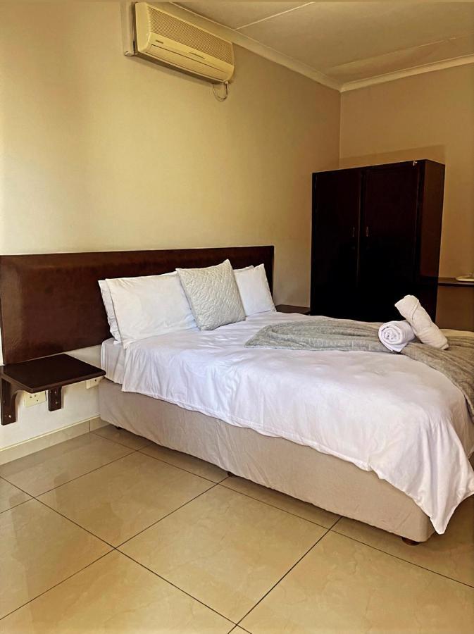 Ethithiya Boutique Guesthouse Windhoek Eksteriør billede