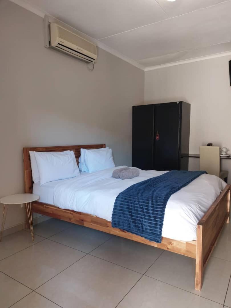 Ethithiya Boutique Guesthouse Windhoek Eksteriør billede