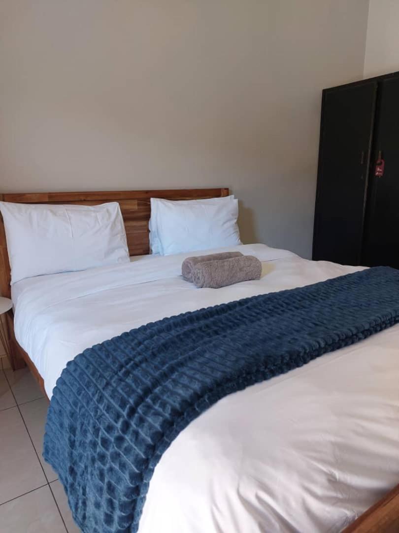 Ethithiya Boutique Guesthouse Windhoek Eksteriør billede